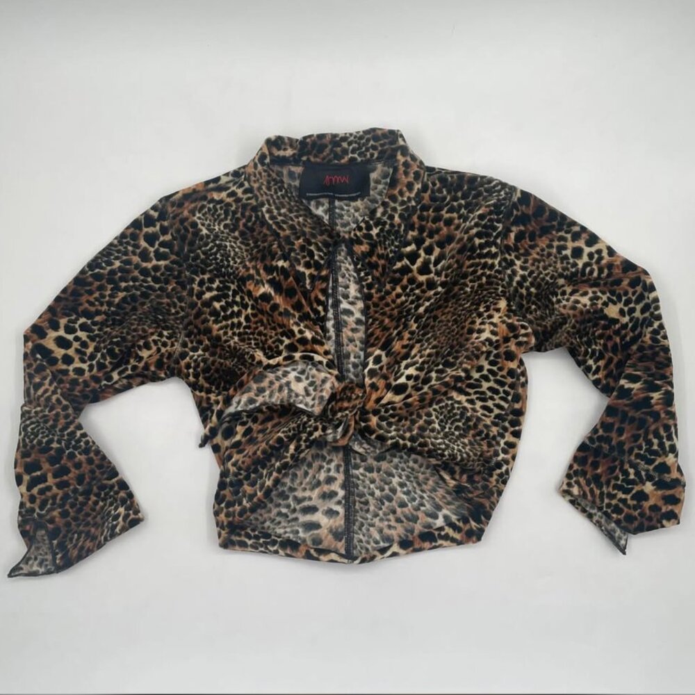 Vintage Cheetah Print Half Sleeve Crop Top